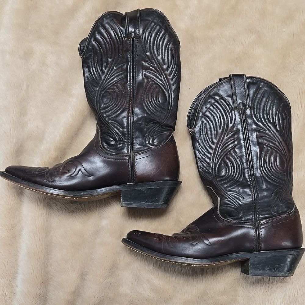 LAREDO STYLE 2637 BROWN LEATHER WESTERN BOOTS, SIZE 9